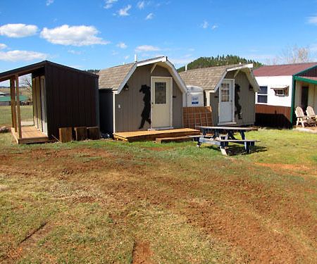 Suzies Camp Otel Sturgis Dış mekan fotoğraf